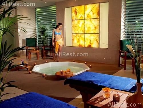 Al Murooj Rotana Suites 11